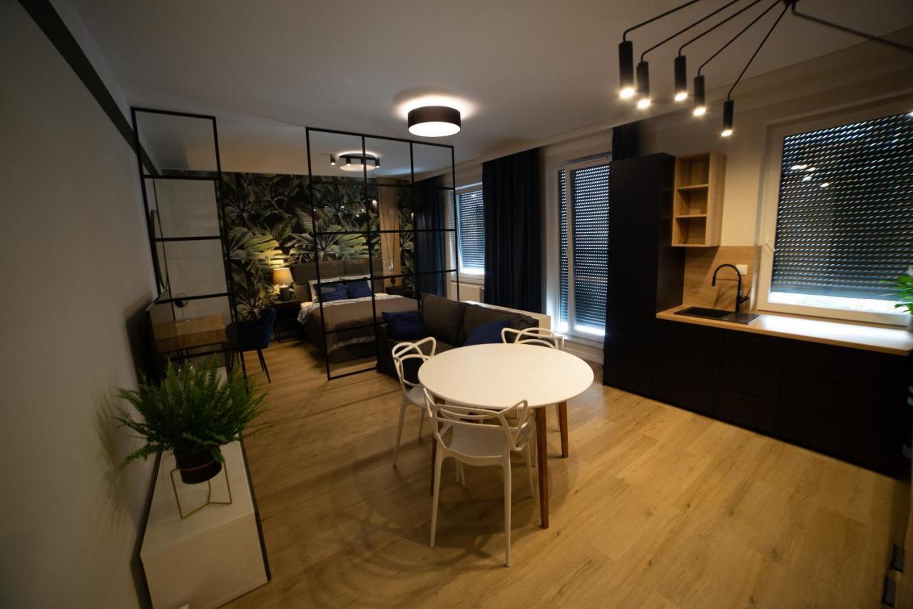 Studio La Palma Garbary 32 Apartment Познан Екстериор снимка