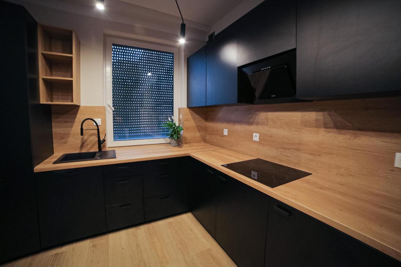 Studio La Palma Garbary 32 Apartment Познан Екстериор снимка