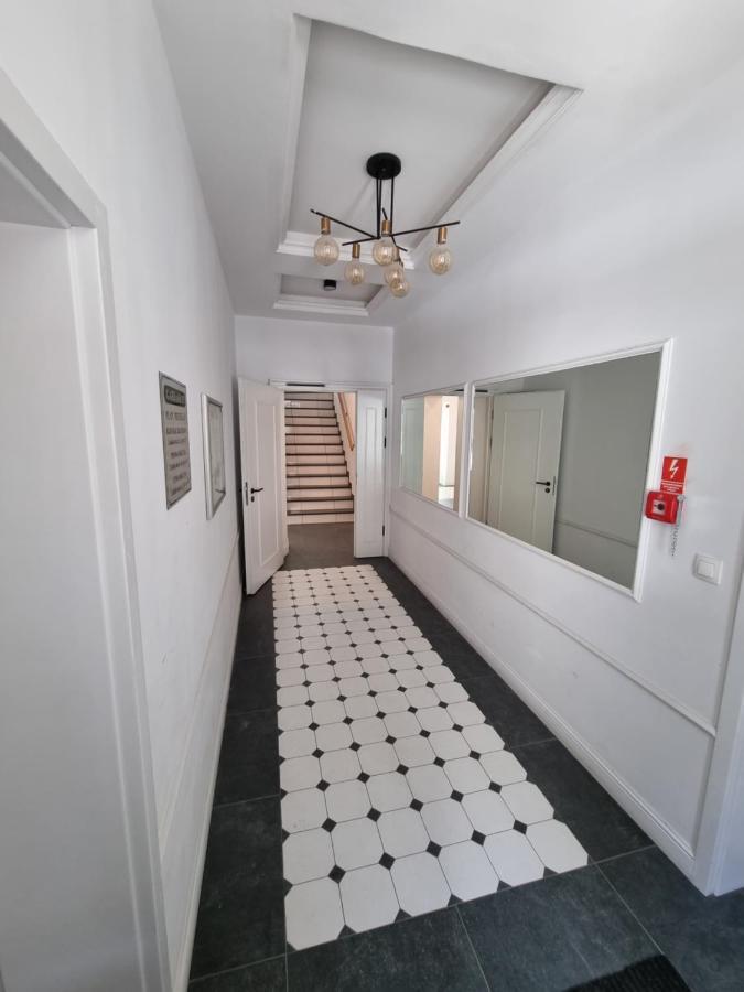 Studio La Palma Garbary 32 Apartment Познан Екстериор снимка